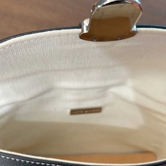 Marc Jacobs clutch or cosmetic case! - Picture 2 of 2